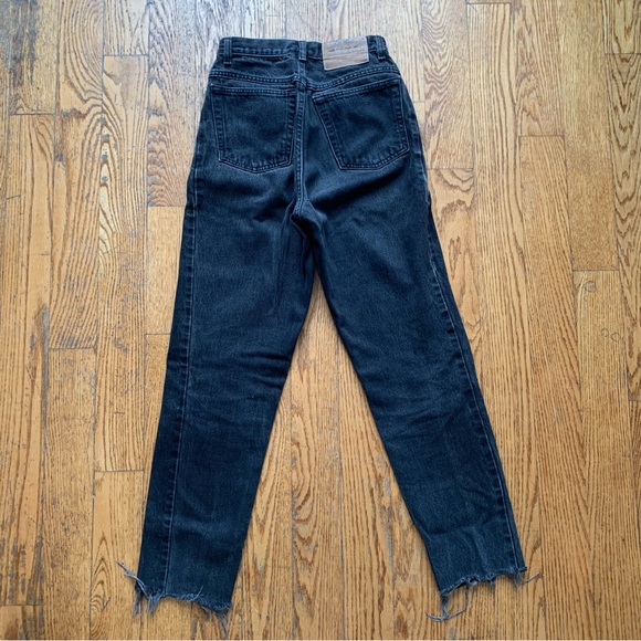BLACK HIGH WAISTED VINTAGE JEANS - Picture 3 of 3